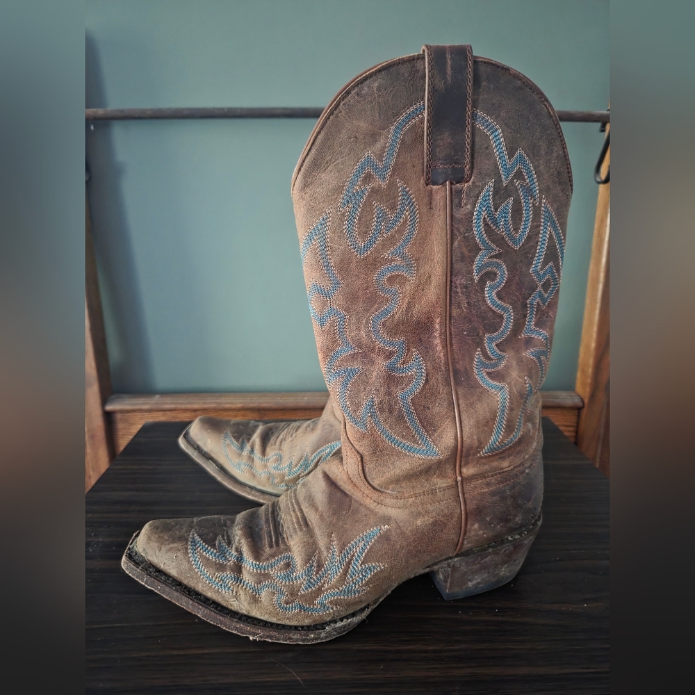 Shyanne Brown Cowboy Boots with Teal Embroidery